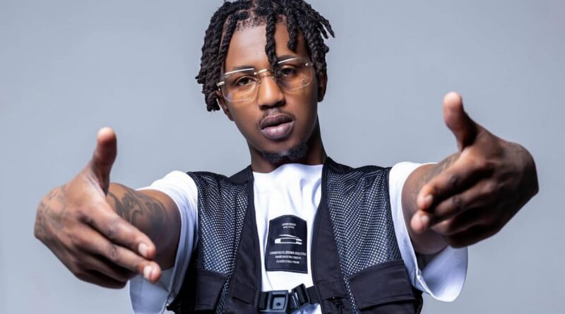 Emtee o tobane le kgatello ya molao ha nyewe e fetisetswa ho Mphalane